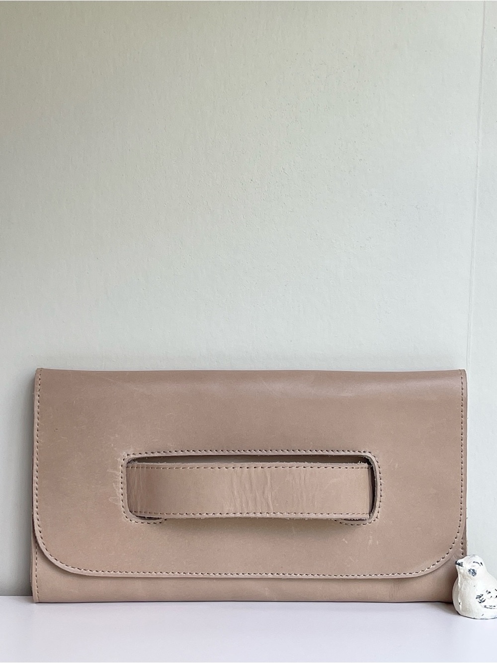 Able MARE Handle Clutch In Mauve